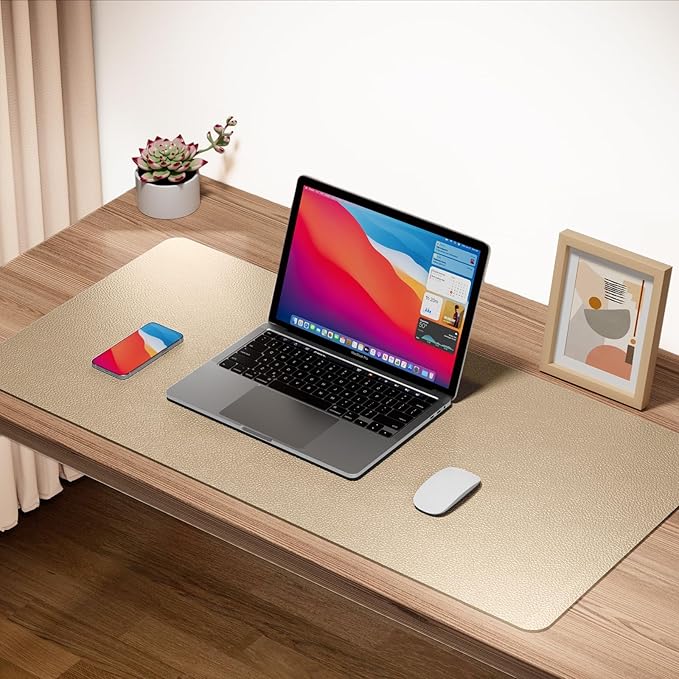 ‎Boutilon Leather Desk Pad 24"x 14" Non-Slip Mouse Pad,Office Desk Mat,Waterprooft PU Leather Desk Blotter,Desk Pad Protector,Desk Writing Pad for Home Office Decor (S-Golden)