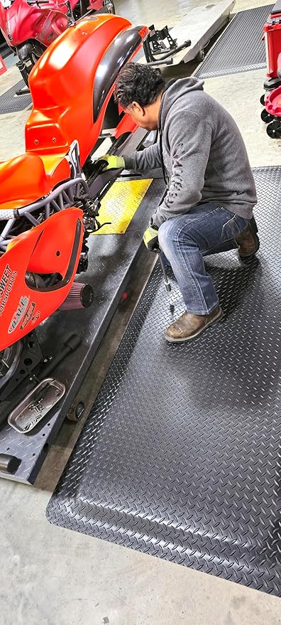 Rhino Mats, American Classic Diamond Anti-Fatigue Mats, Industrial Ergonomic Comfort Standing Mat for Work, Home, Garage, Office, Kitchen or Anywhere (Black 9/16" Thick, 4 FT. x 22 FT.)